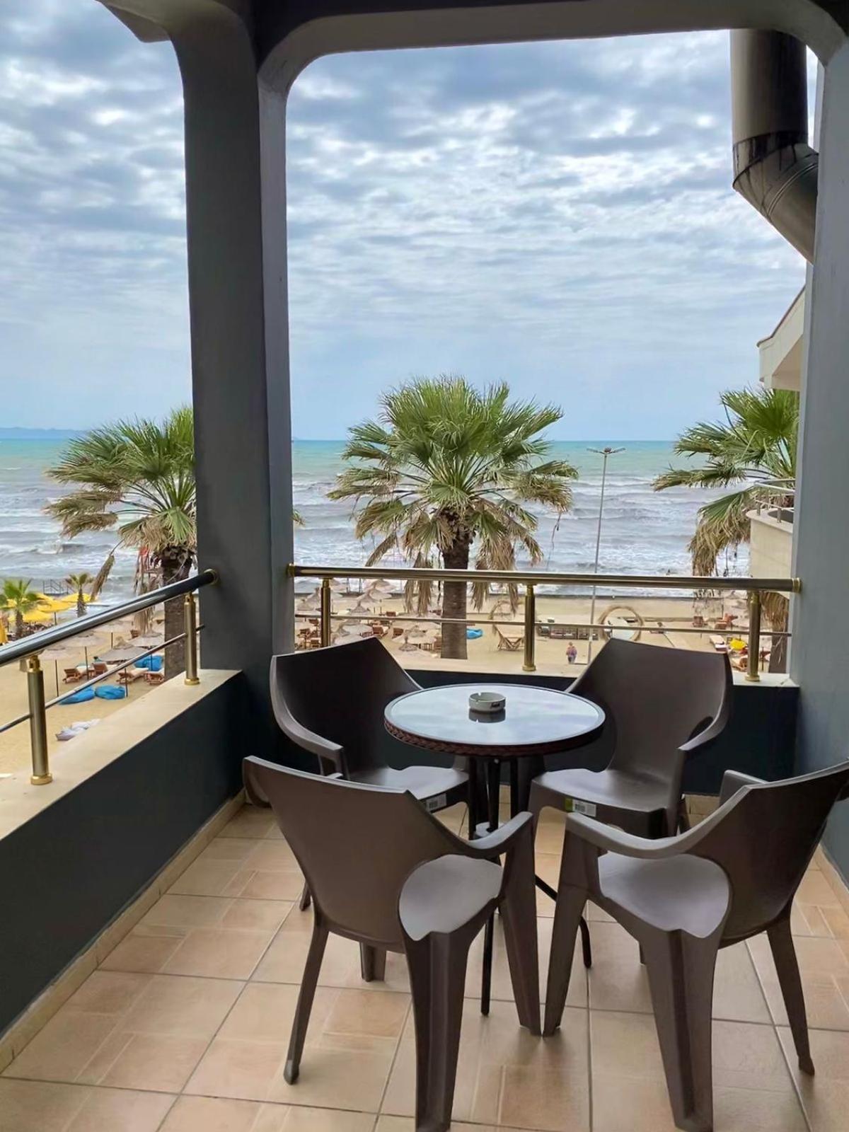 Galante Hotel Durres Luaran gambar